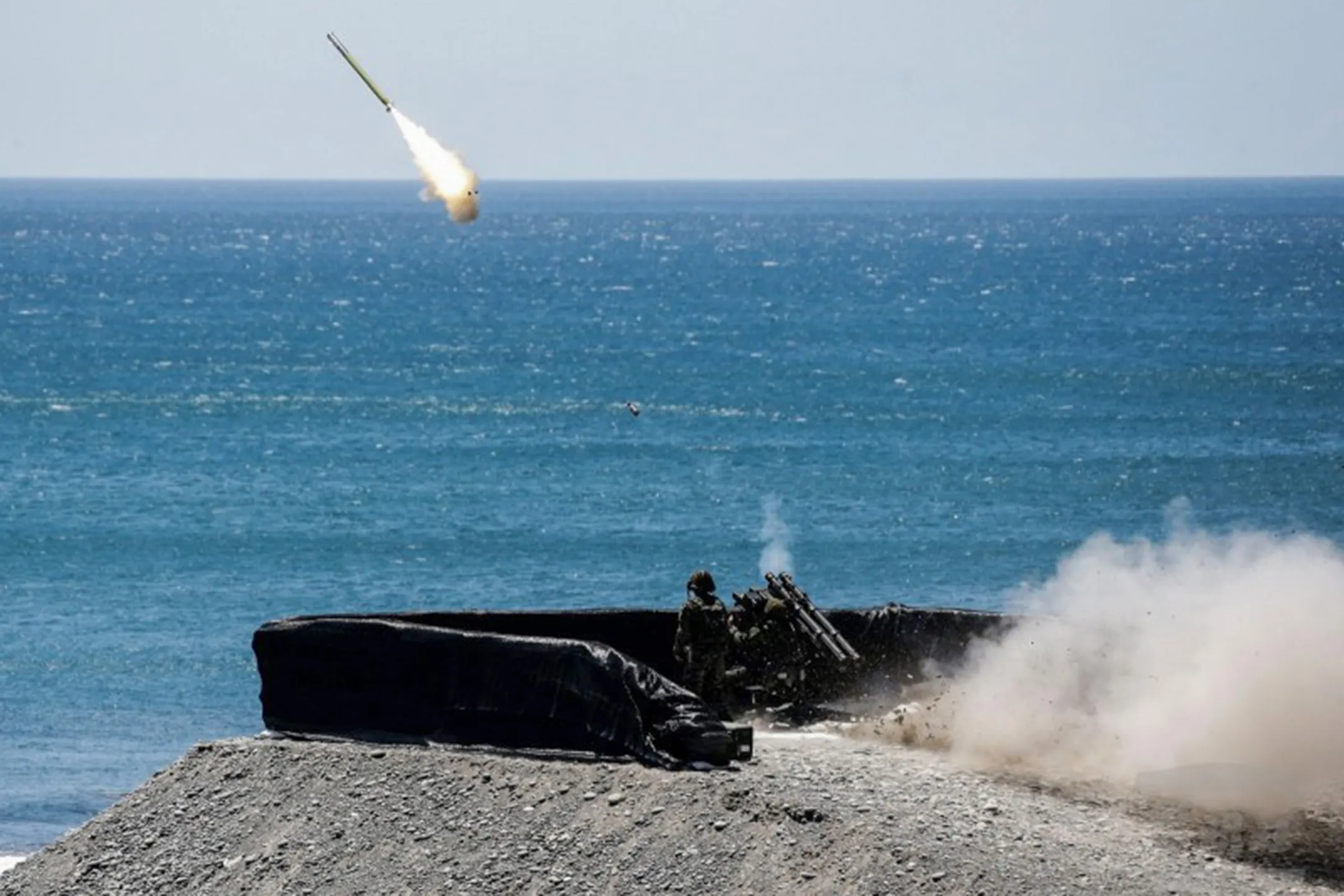 DMS雙聯裝刺針飛彈實彈射擊。